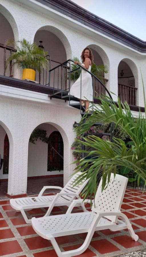 The Chill In Mansion Hostel Santa Marta Екстер'єр фото