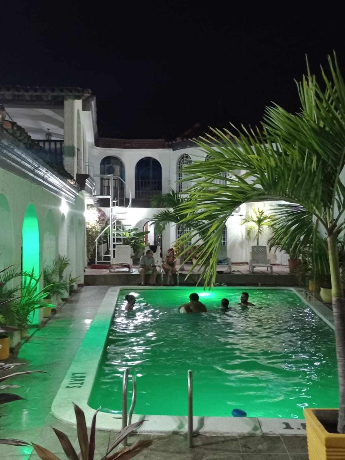 The Chill In Mansion Hostel Santa Marta Екстер'єр фото