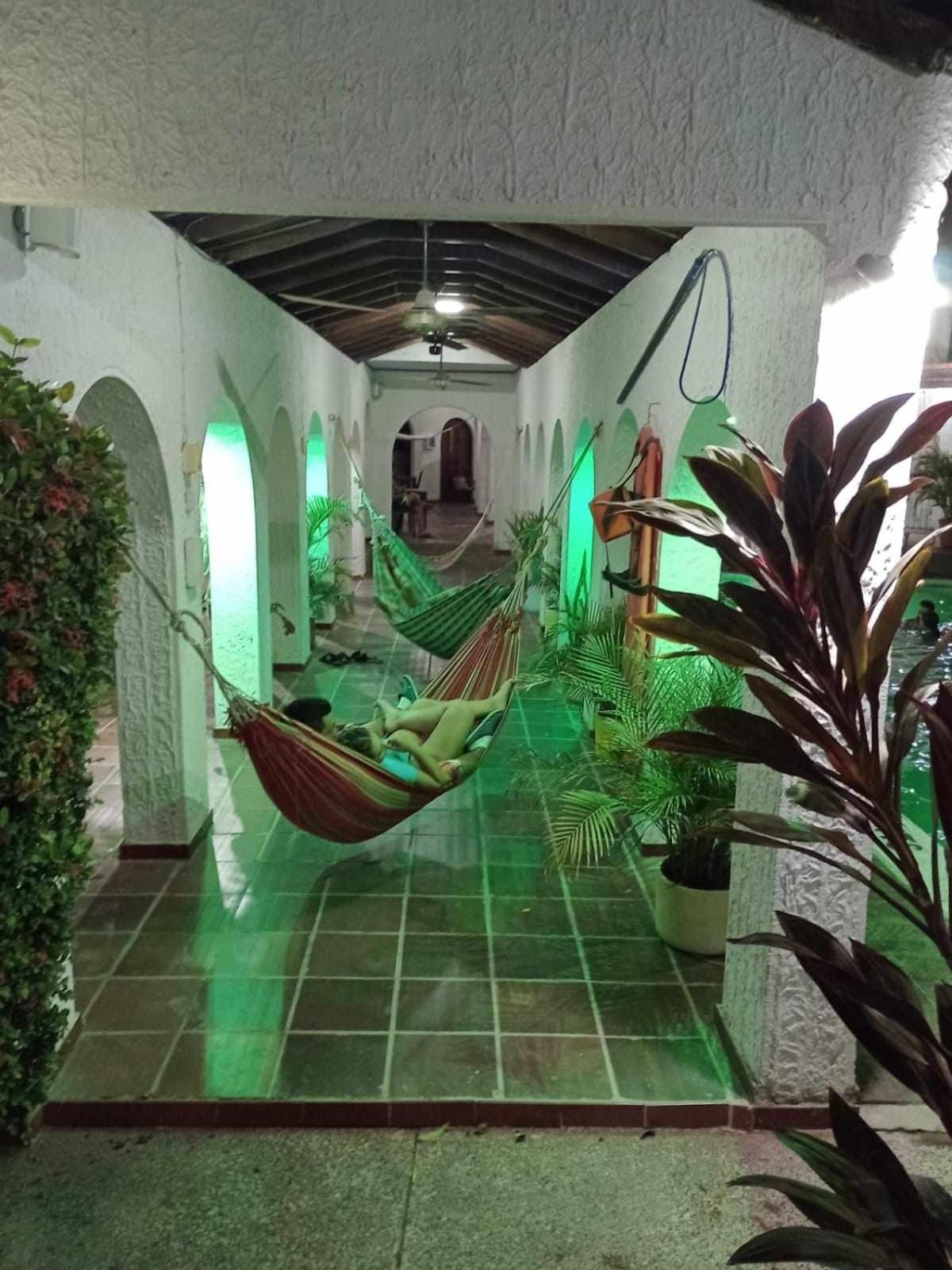 The Chill In Mansion Hostel Santa Marta Екстер'єр фото